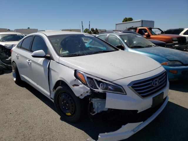 HYUNDAI SONATA SE 2015 5npe24af0fh123013