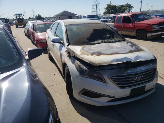 HYUNDAI SONATA SE 2016 5npe24af0gh385051