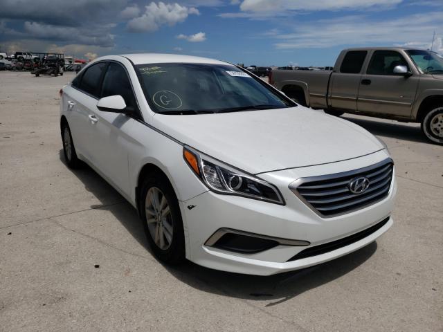 HYUNDAI SONATA SE 2017 5npe24af0hh483921