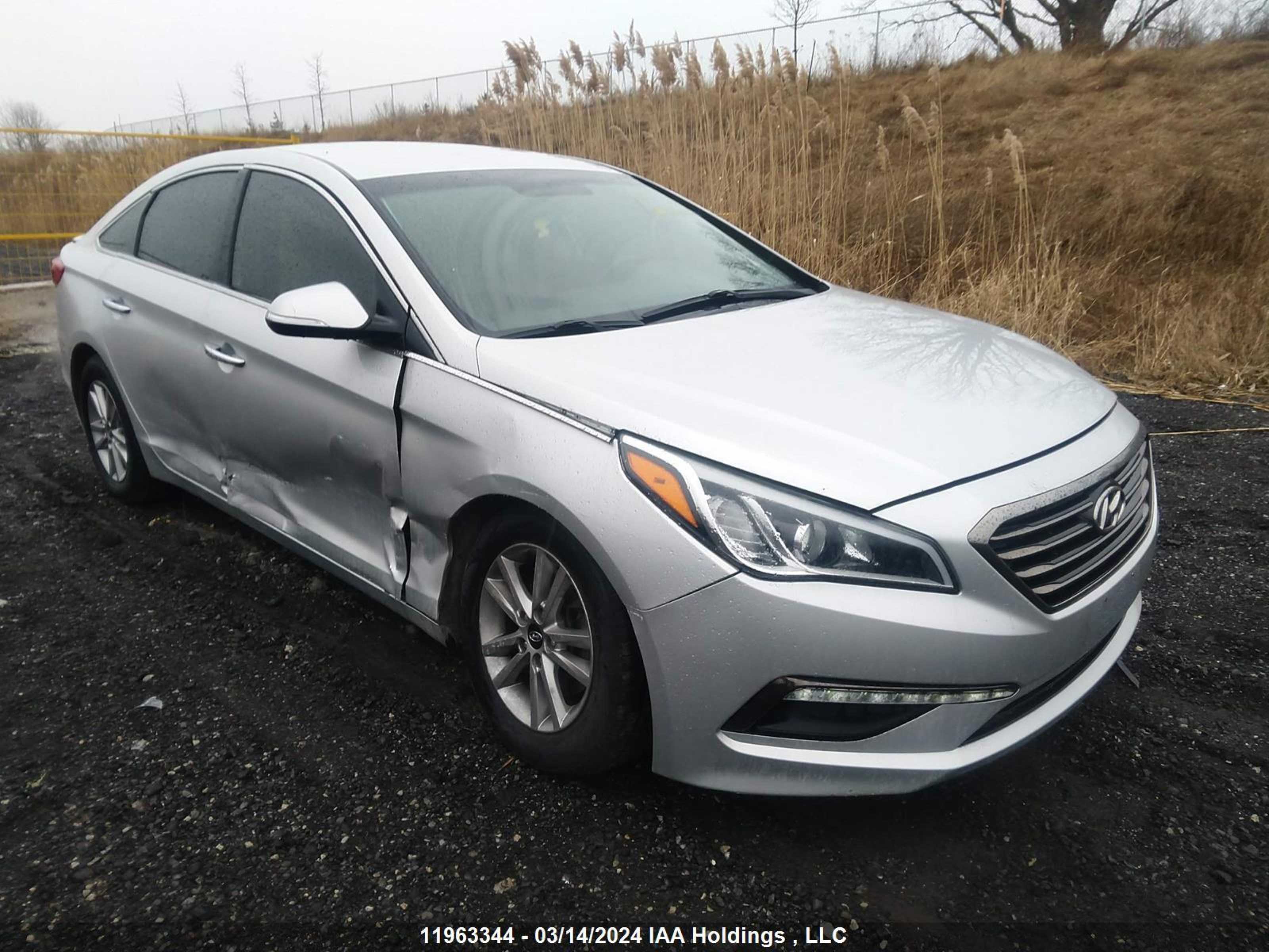 HYUNDAI SONATA 2015 5npe24af1fh039458