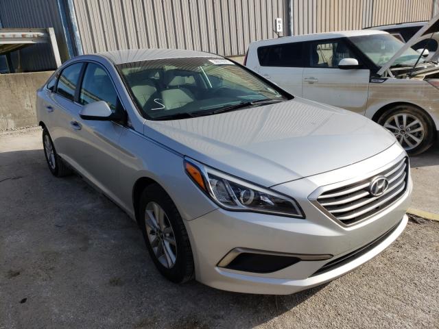 HYUNDAI SONATA SE 2016 5npe24af1gh417182