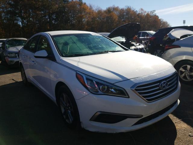 HYUNDAI SONATA SE 2017 5npe24af1hh471924