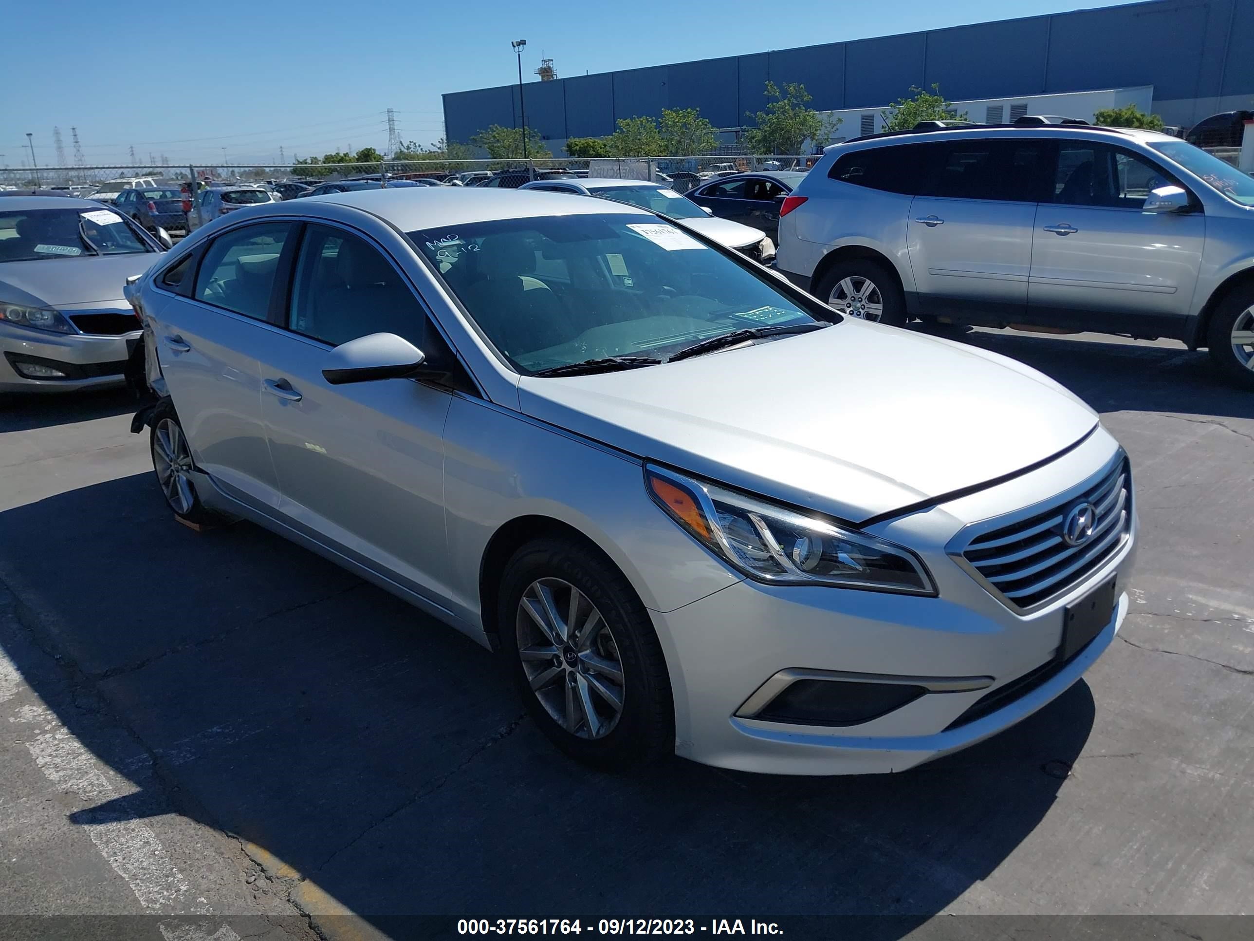 HYUNDAI SONATA 2017 5npe24af1hh506364