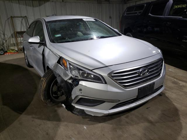 HYUNDAI SONATA SE 2016 5npe24af2gh294962