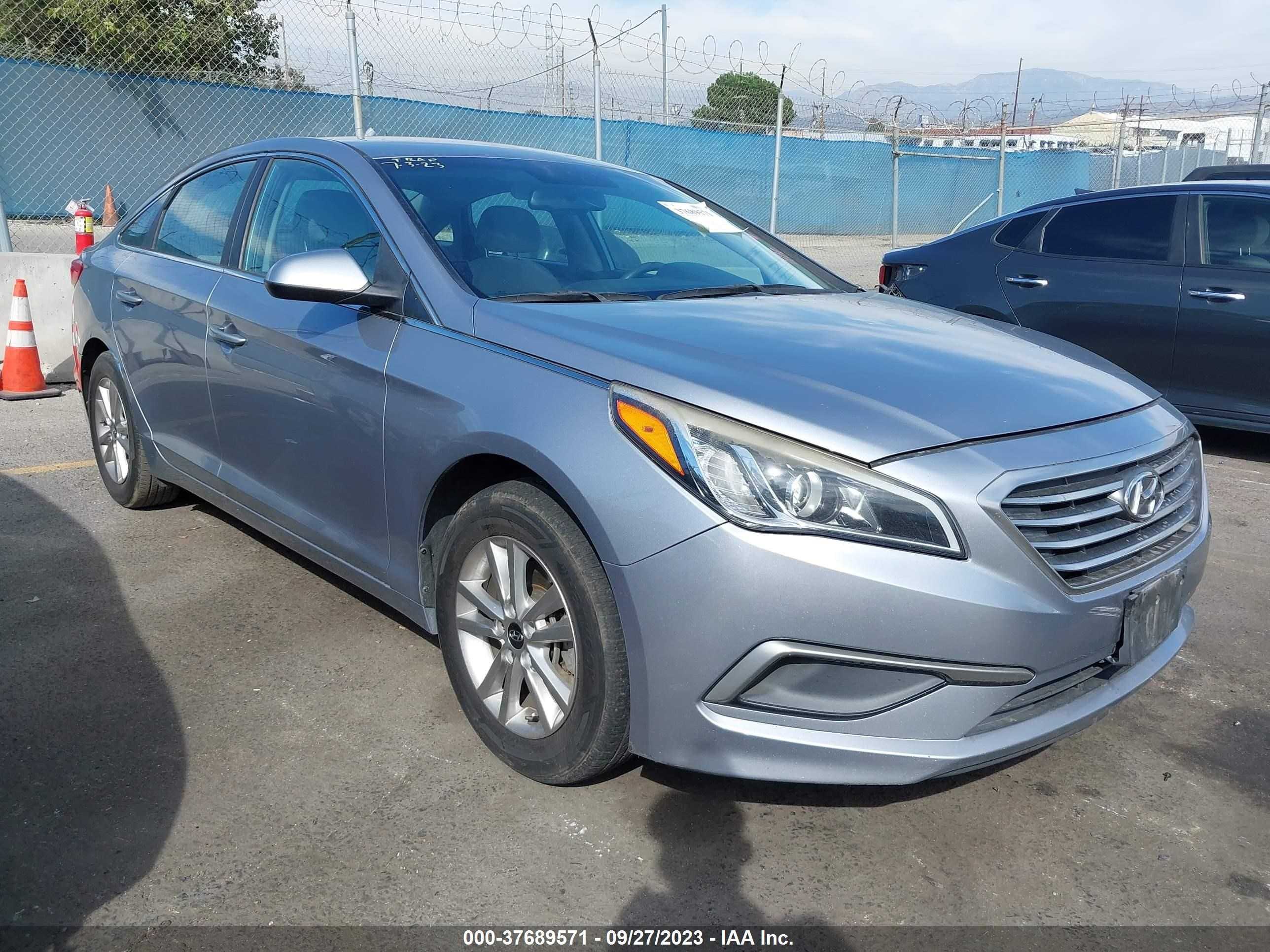 HYUNDAI SONATA 2016 5npe24af2gh322940