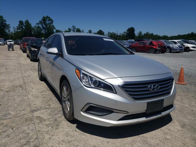 HYUNDAI SONATA SE 2017 5npe24af2hh470457