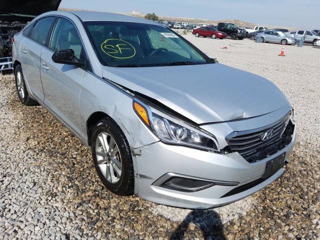 HYUNDAI SONATA SE 2017 5npe24af2hh492619