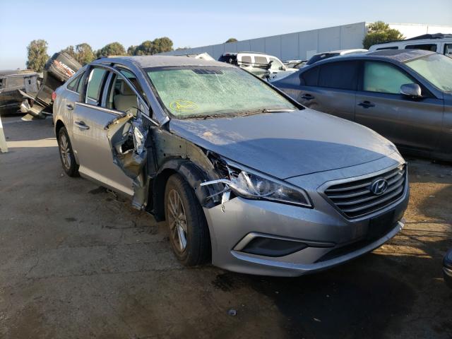 HYUNDAI SONATA SE 2017 5npe24af2hh547117