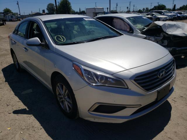 HYUNDAI SONATA SE 2017 5npe24af2hh563107