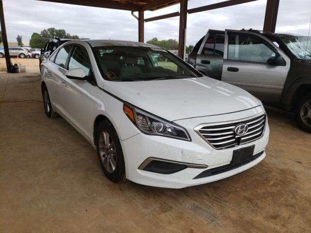 HYUNDAI SONATA SE 2017 5npe24af2hh572311