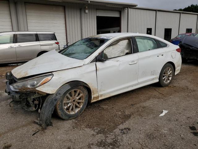 HYUNDAI SONATA SE 2018 5npe24af2jh673970