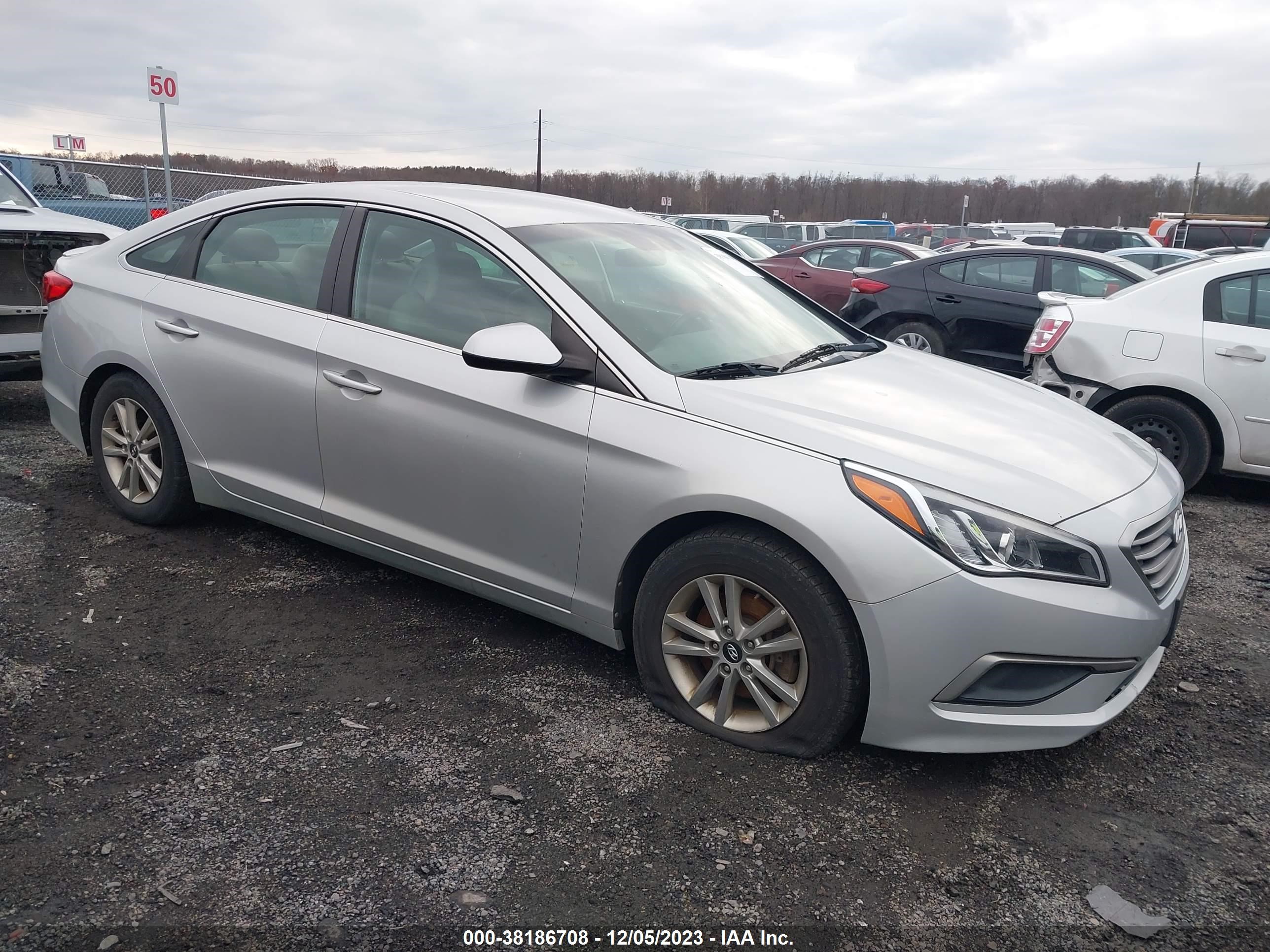 HYUNDAI SONATA 2017 5npe24af3hh493410