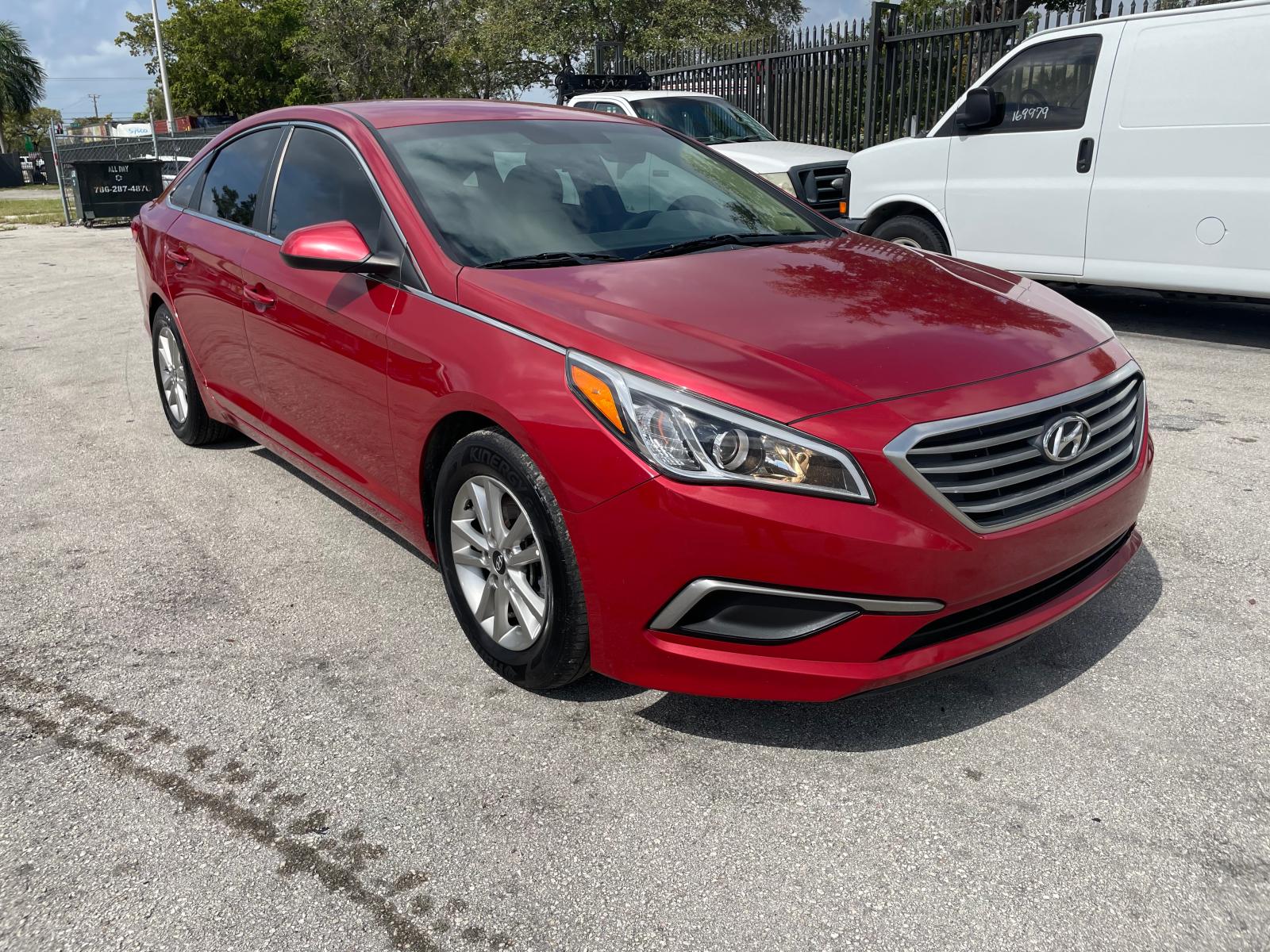 HYUNDAI SONATA SE 2017 5npe24af3hh527877