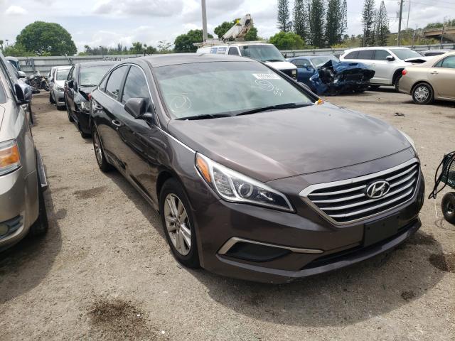 HYUNDAI SONATA SE 2017 5npe24af3hh568297