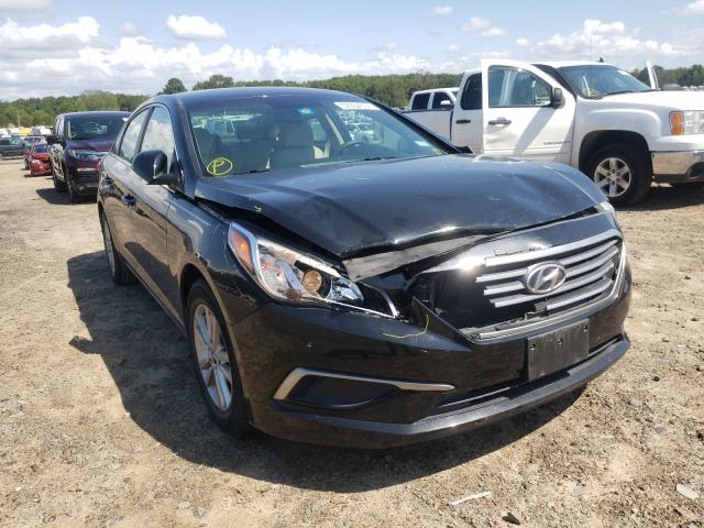 HYUNDAI SONATA SE 2017 5npe24af4hh451988