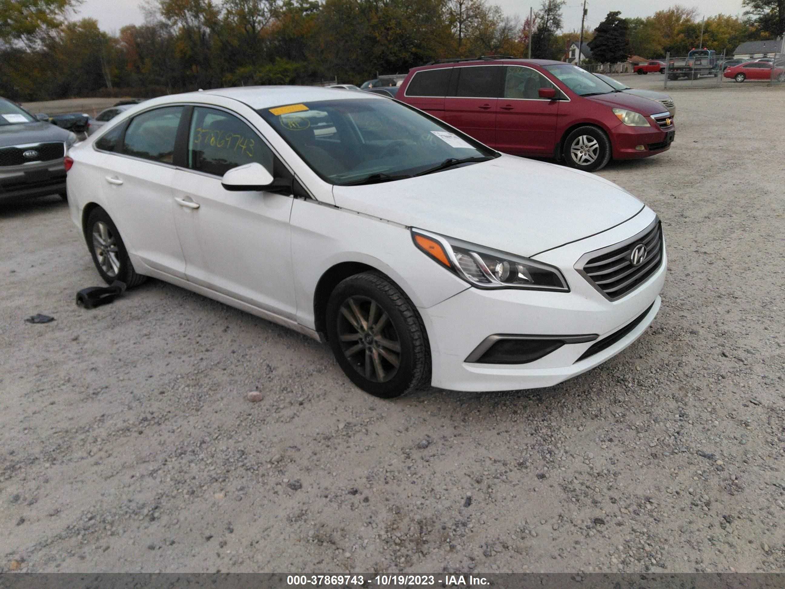 HYUNDAI SONATA 2017 5npe24af4hh492458