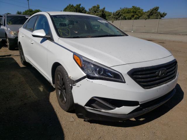 HYUNDAI SONATA SE 2017 5npe24af4hh575937