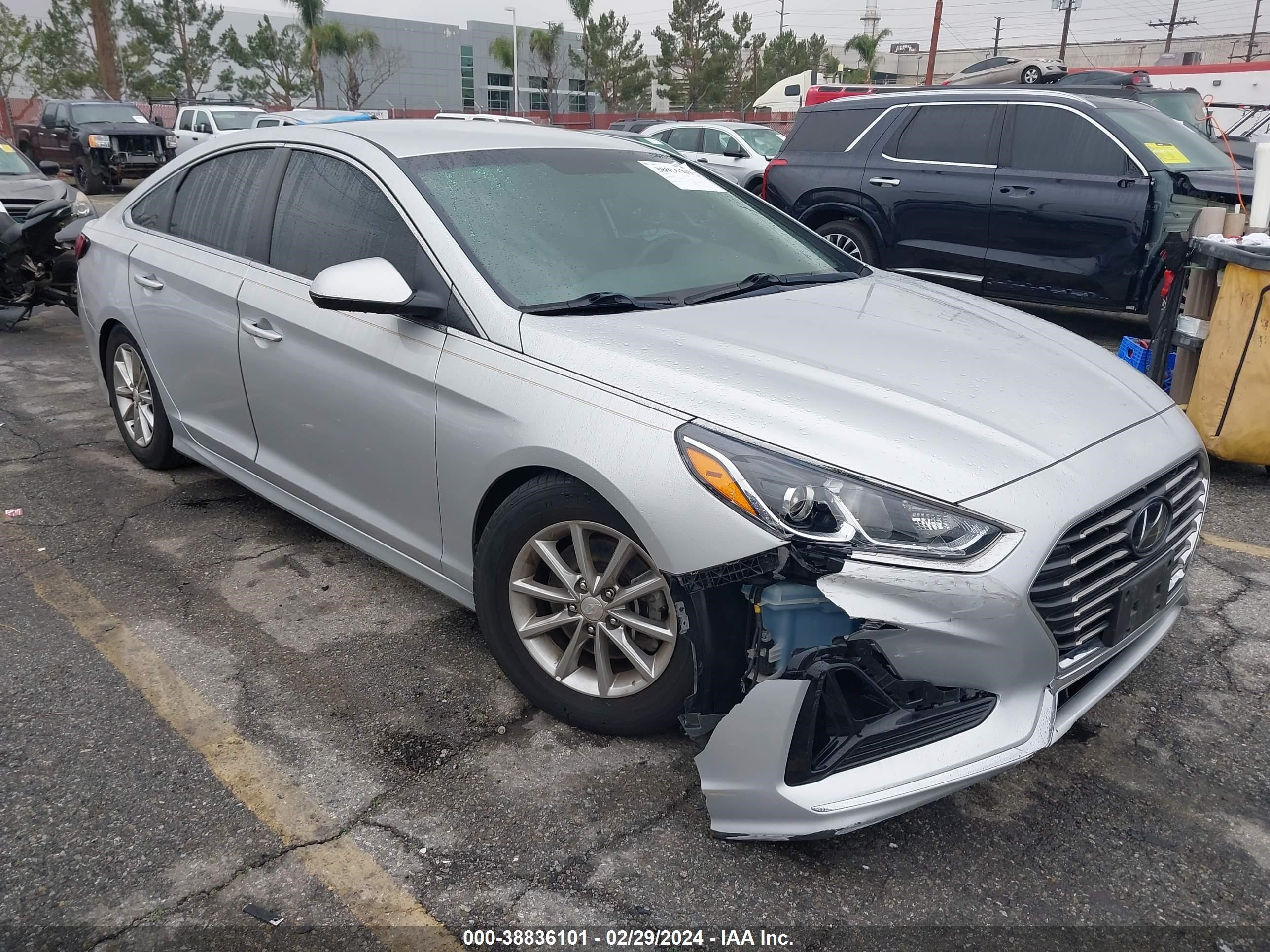 HYUNDAI SONATA 2018 5npe24af4jh705141