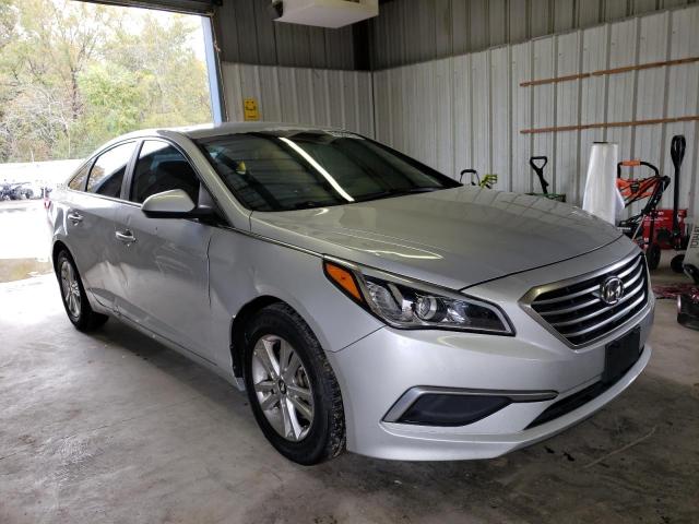 HYUNDAI SONATA SE 2017 5npe24af5hh491271