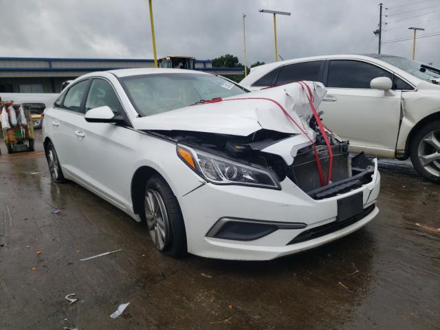 HYUNDAI SONATA SE 2017 5npe24af5hh492453