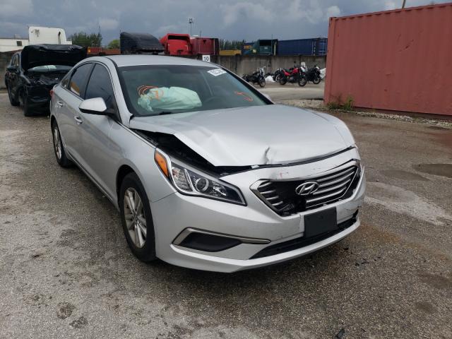 HYUNDAI SONATA SE 2017 5npe24af5hh529243