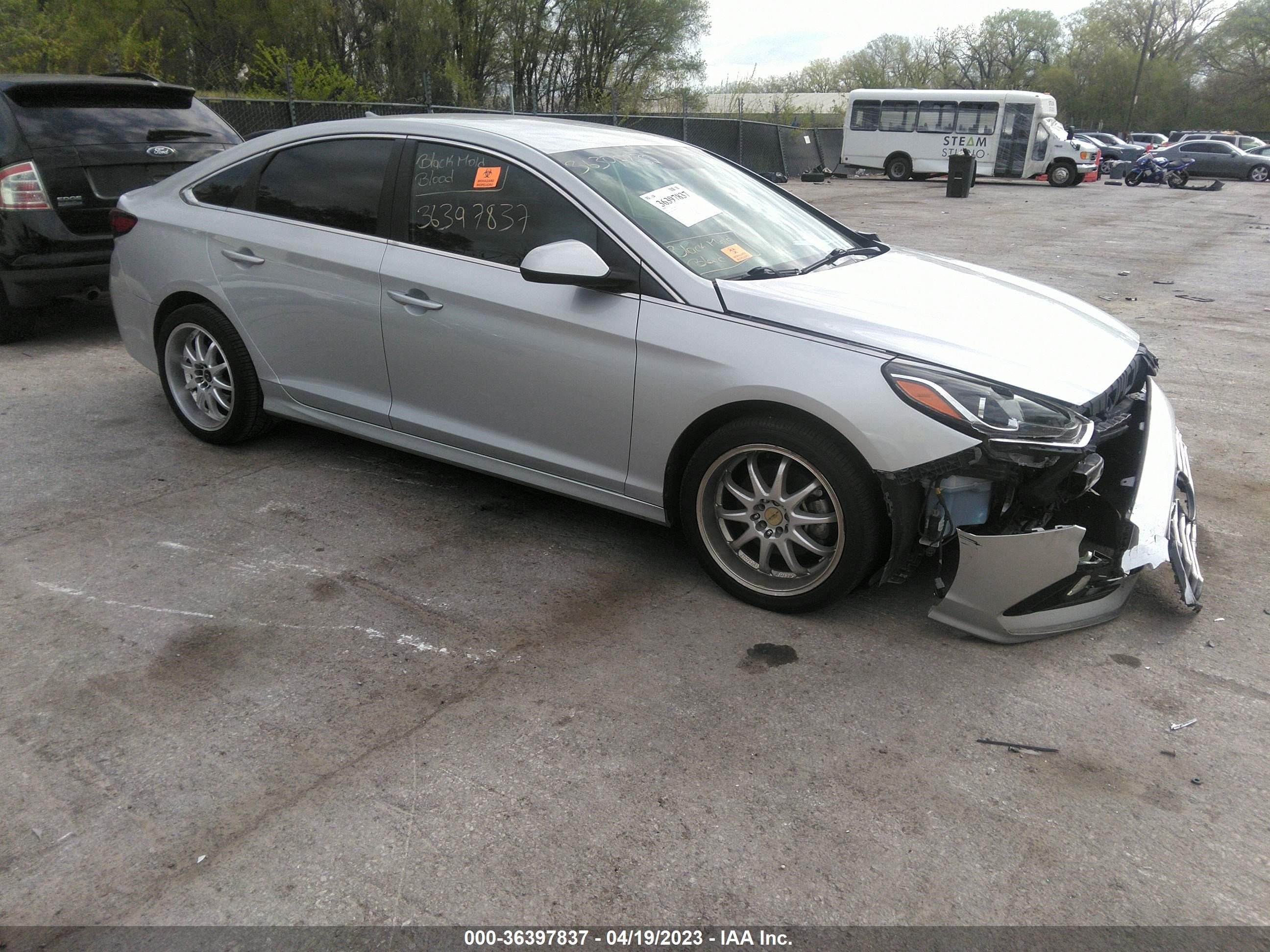 HYUNDAI SONATA 2018 5npe24af6jh678296