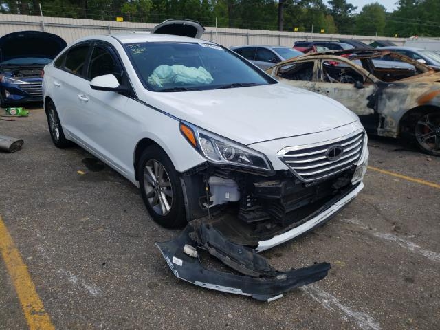 HYUNDAI SONATA SE 2015 5npe24af7fh000681