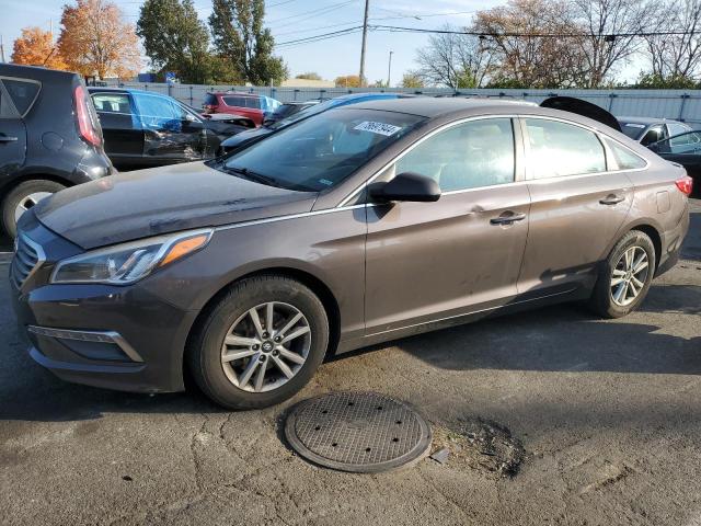 HYUNDAI SONATA SE 2015 5npe24af7fh071783