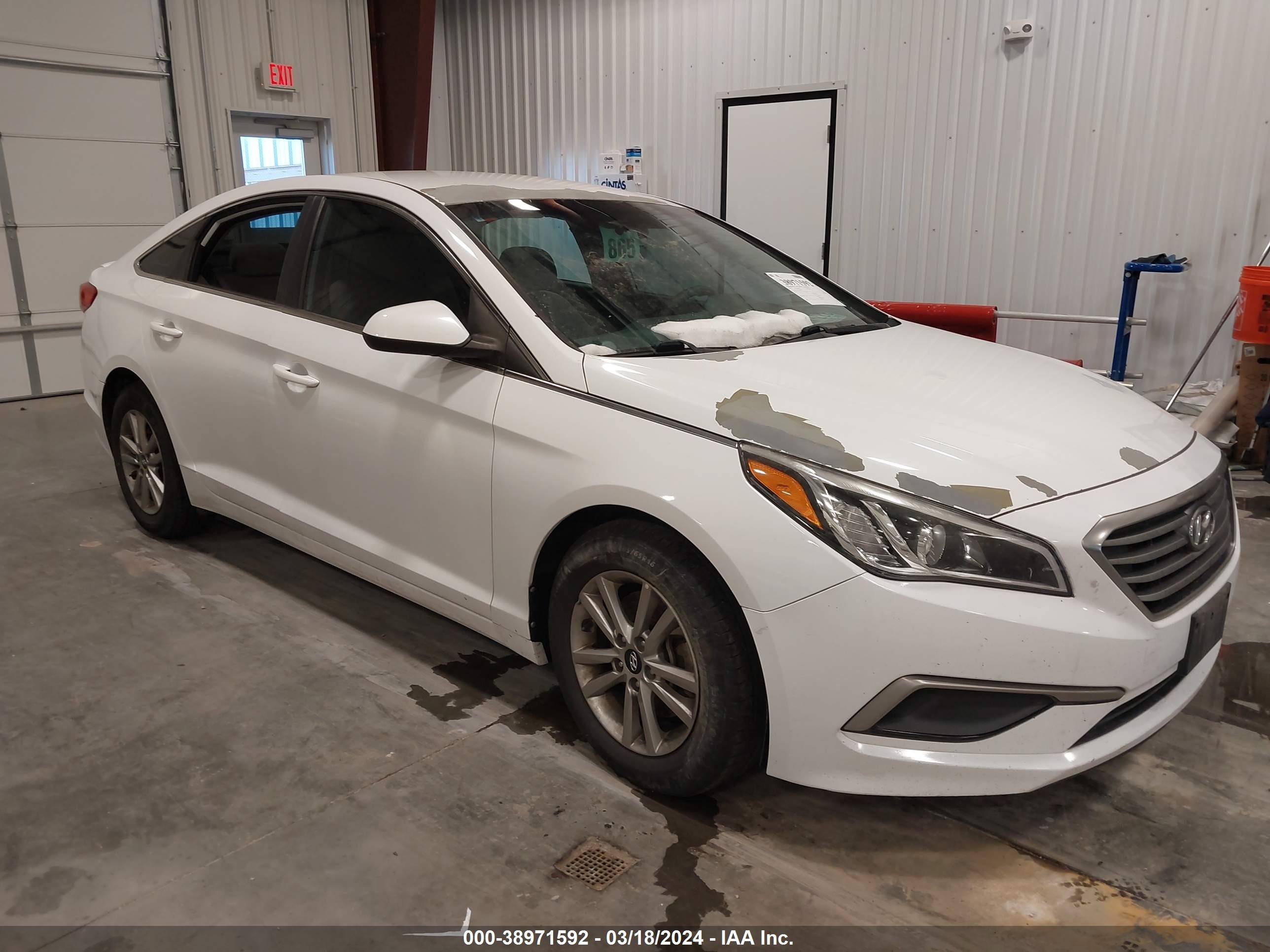 HYUNDAI SONATA 2017 5npe24af7hh440211