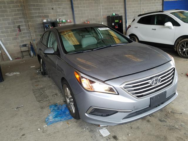 HYUNDAI SONATA SE 2017 5npe24af7hh519071