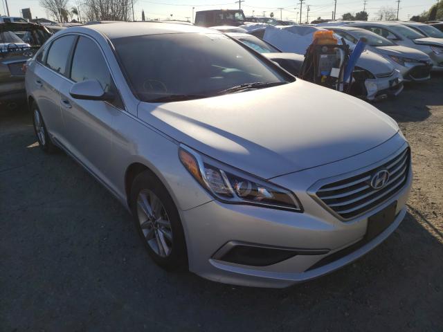 HYUNDAI SONATA SE 2017 5npe24af7hh542821