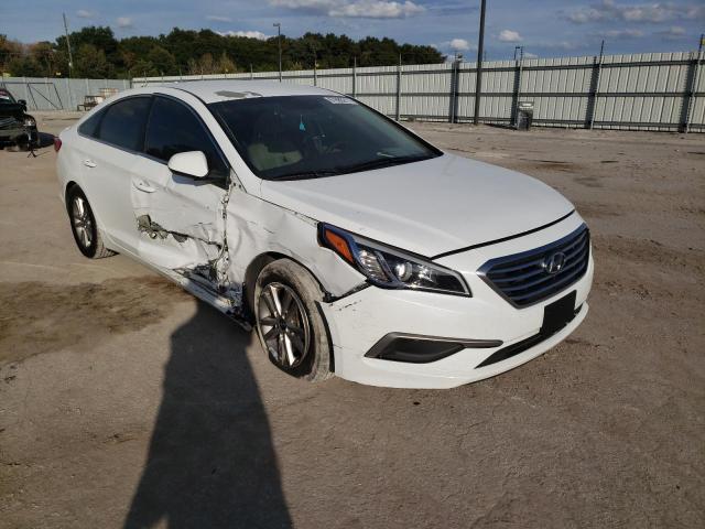 HYUNDAI SONATA SE 2017 5npe24af7hh572658