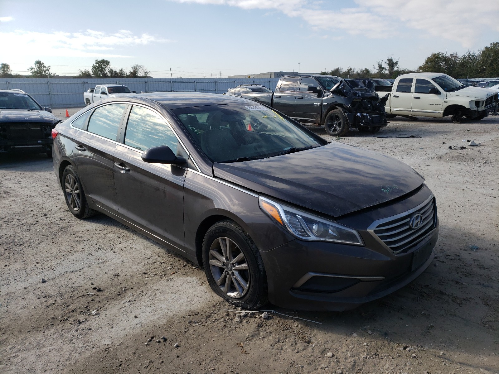 HYUNDAI SONATA SE 2016 5npe24af8gh351469