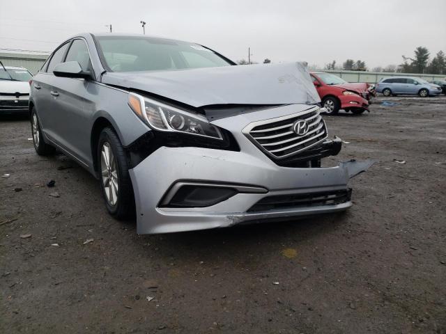 HYUNDAI SONATA SE 2017 5npe24af8hh563760