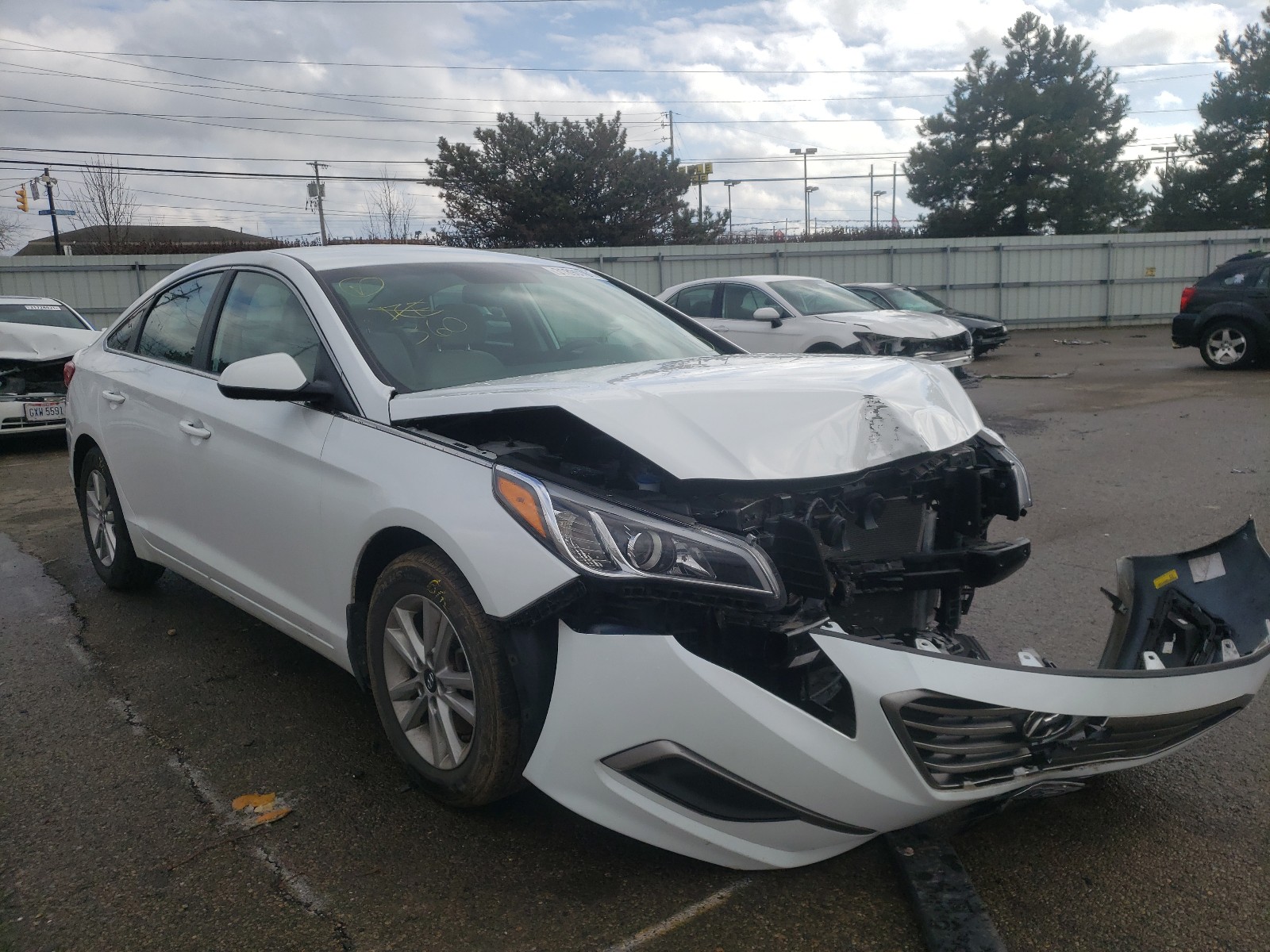 HYUNDAI NULL 2017 5npe24af8hh568019