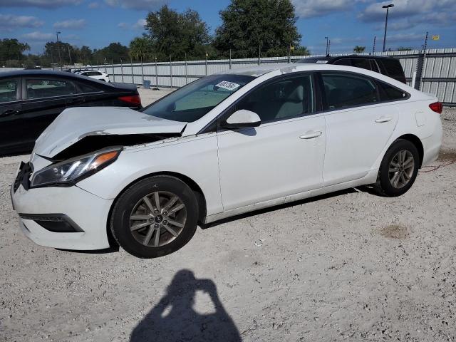 HYUNDAI SONATA SE 2015 5npe24af9fh010046