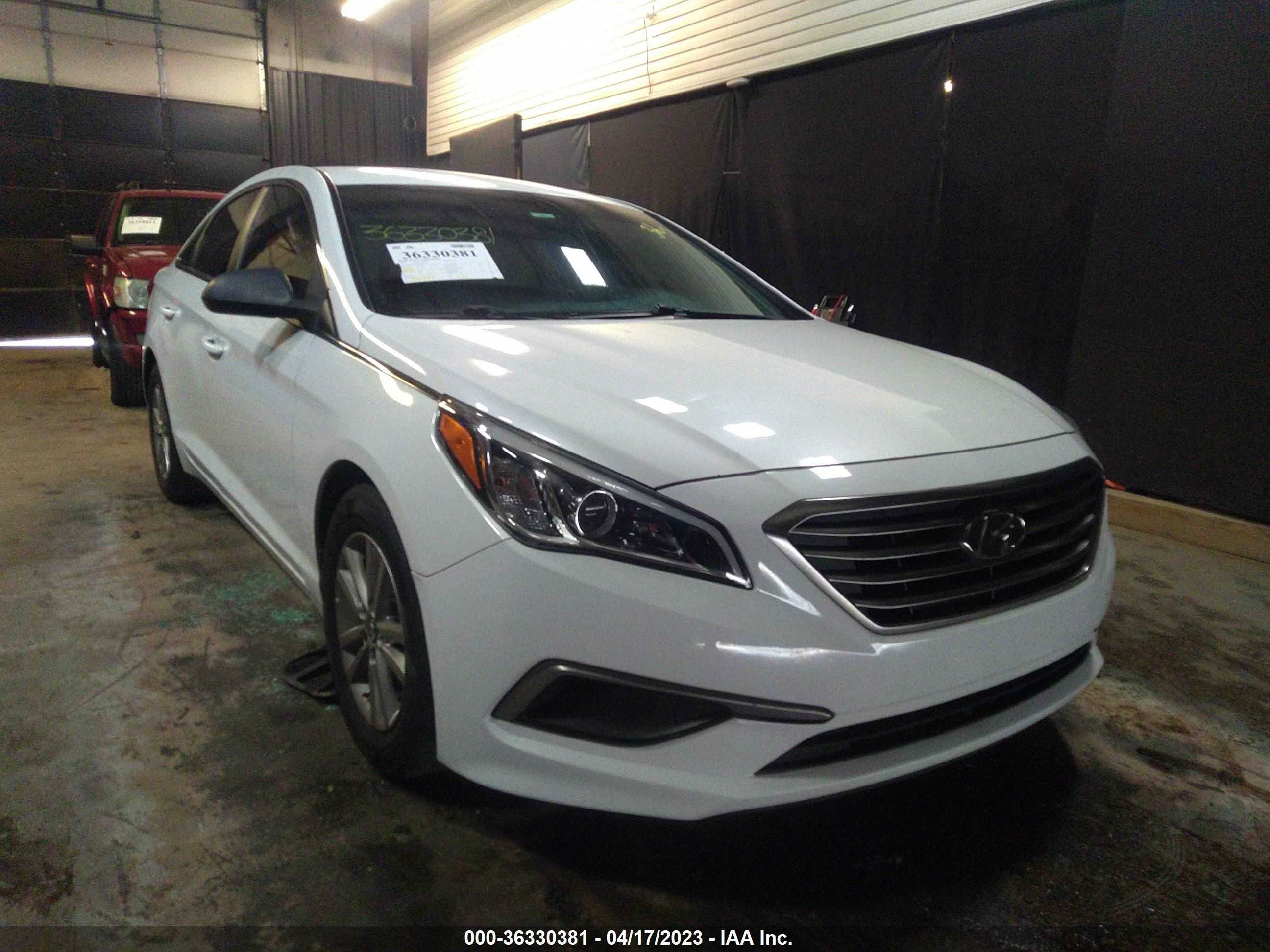 HYUNDAI SONATA 2016 5npe24af9gh300823