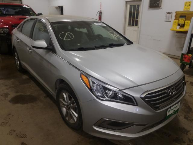 HYUNDAI SONATA SE 2017 5npe24afxhh446651