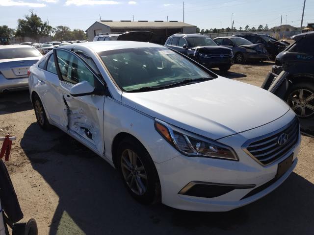 HYUNDAI SONATA SE 2017 5npe24afxhh468116