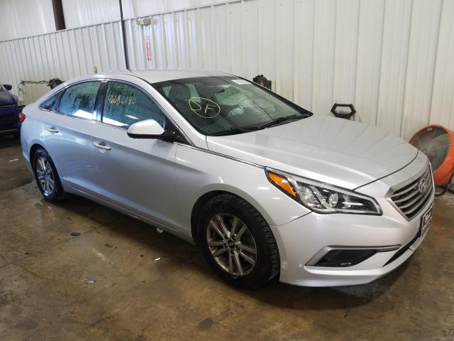 HYUNDAI SONATA SE 2017 5npe24afxhh492285