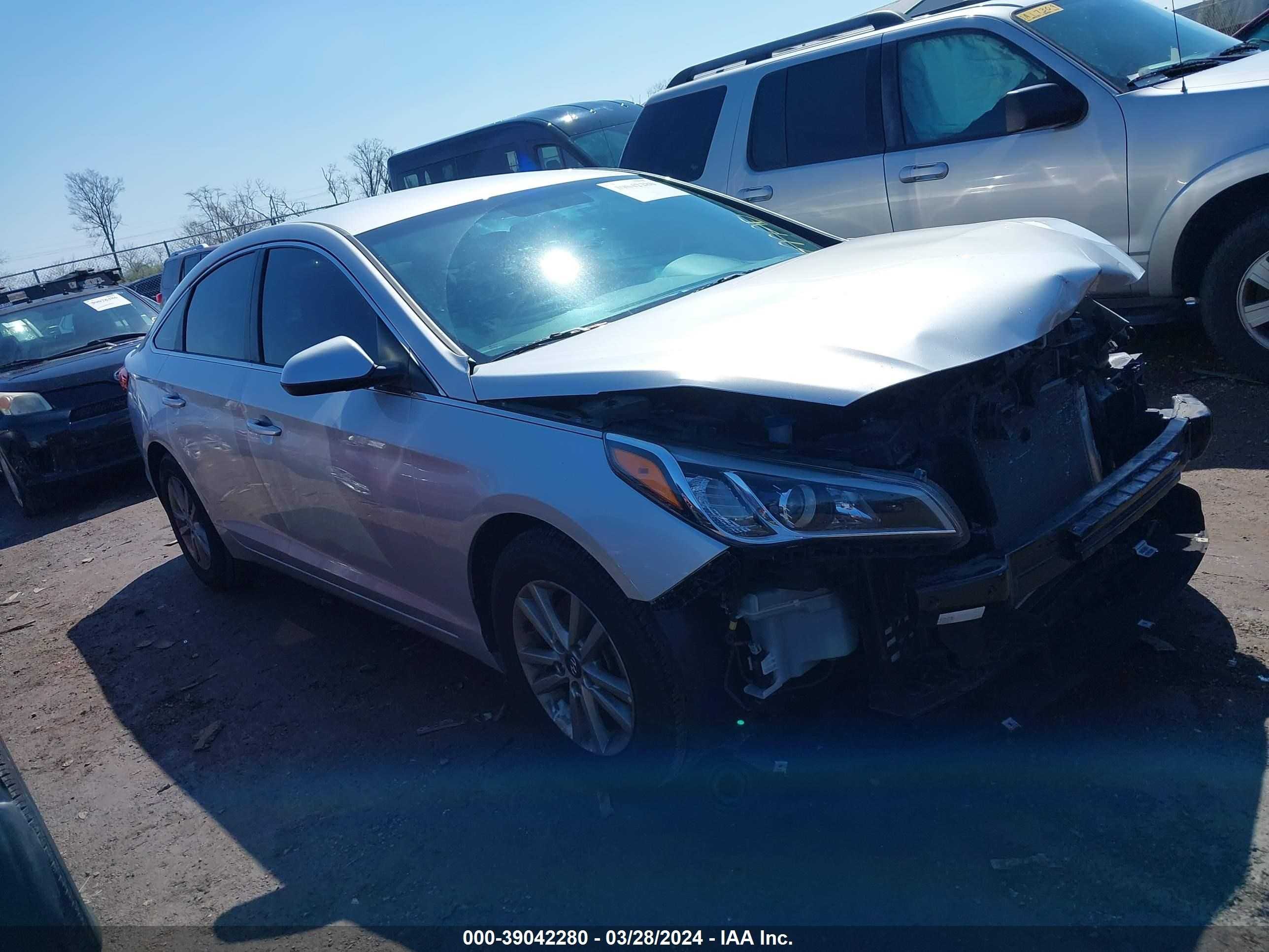 HYUNDAI SONATA 2017 5npe24afxhh519694