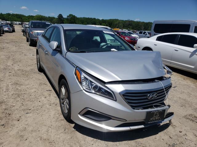 HYUNDAI SONATA SE 2017 5npe24afxhh541808