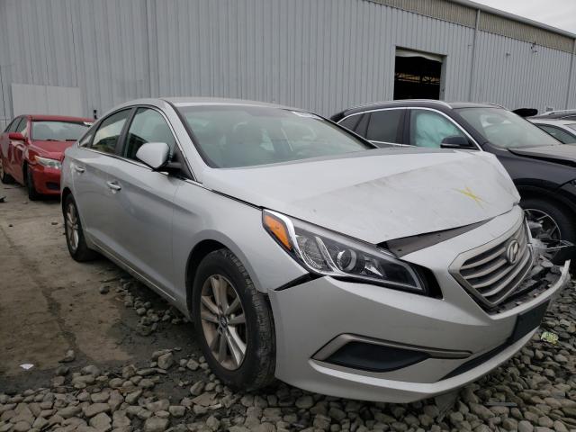 HYUNDAI SONATA SE 2017 5npe24afxhh588711