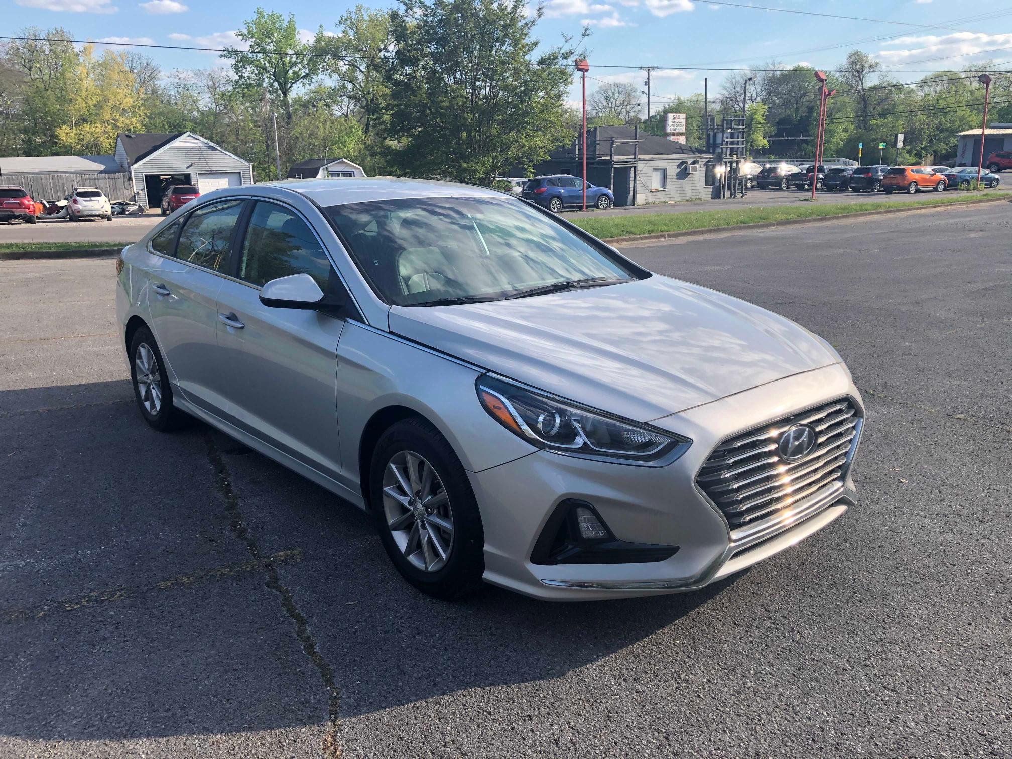 HYUNDAI SONATA SE 2018 5npe24afxjh609191