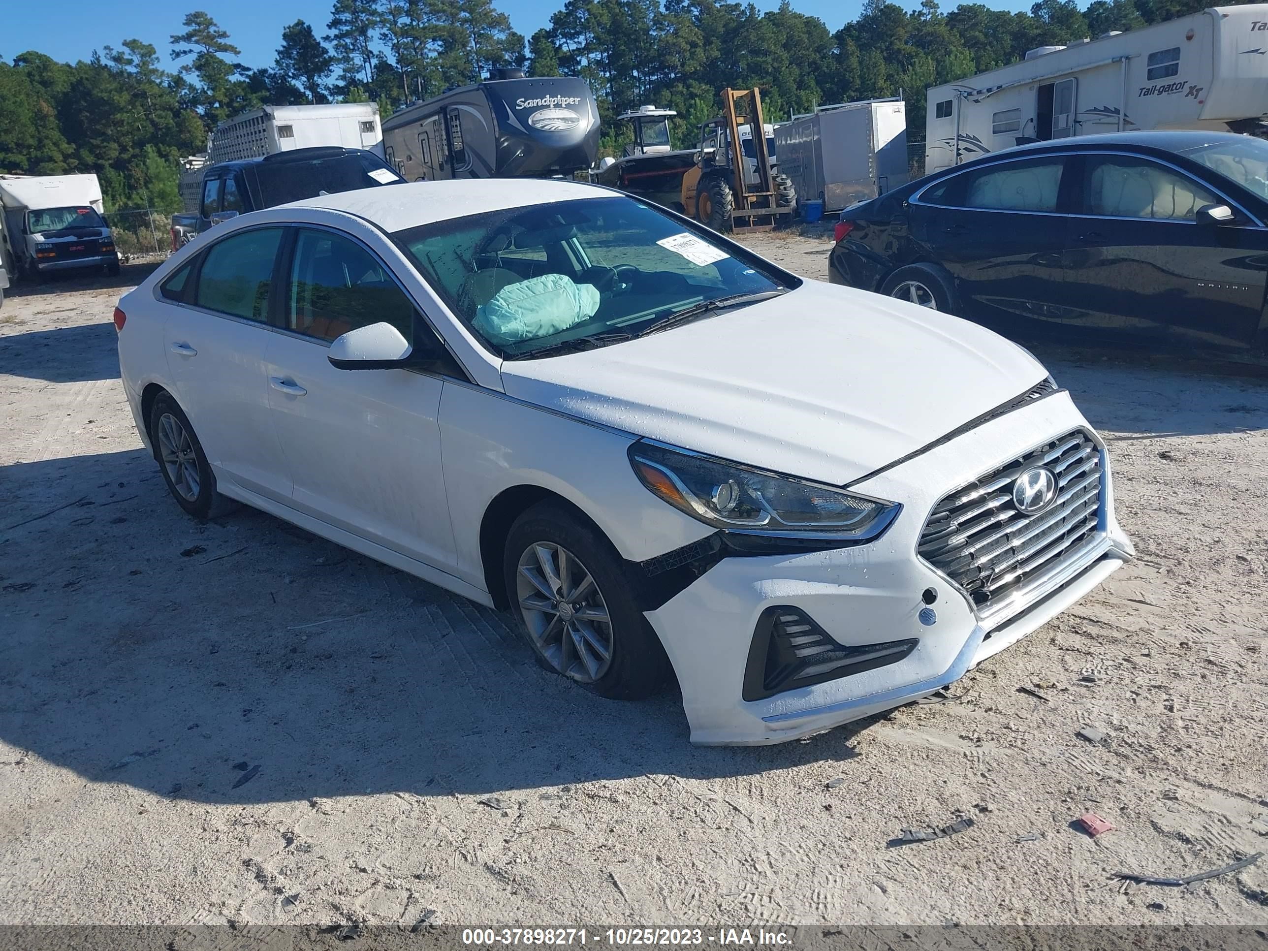 HYUNDAI SONATA 2018 5npe24afxjh724776