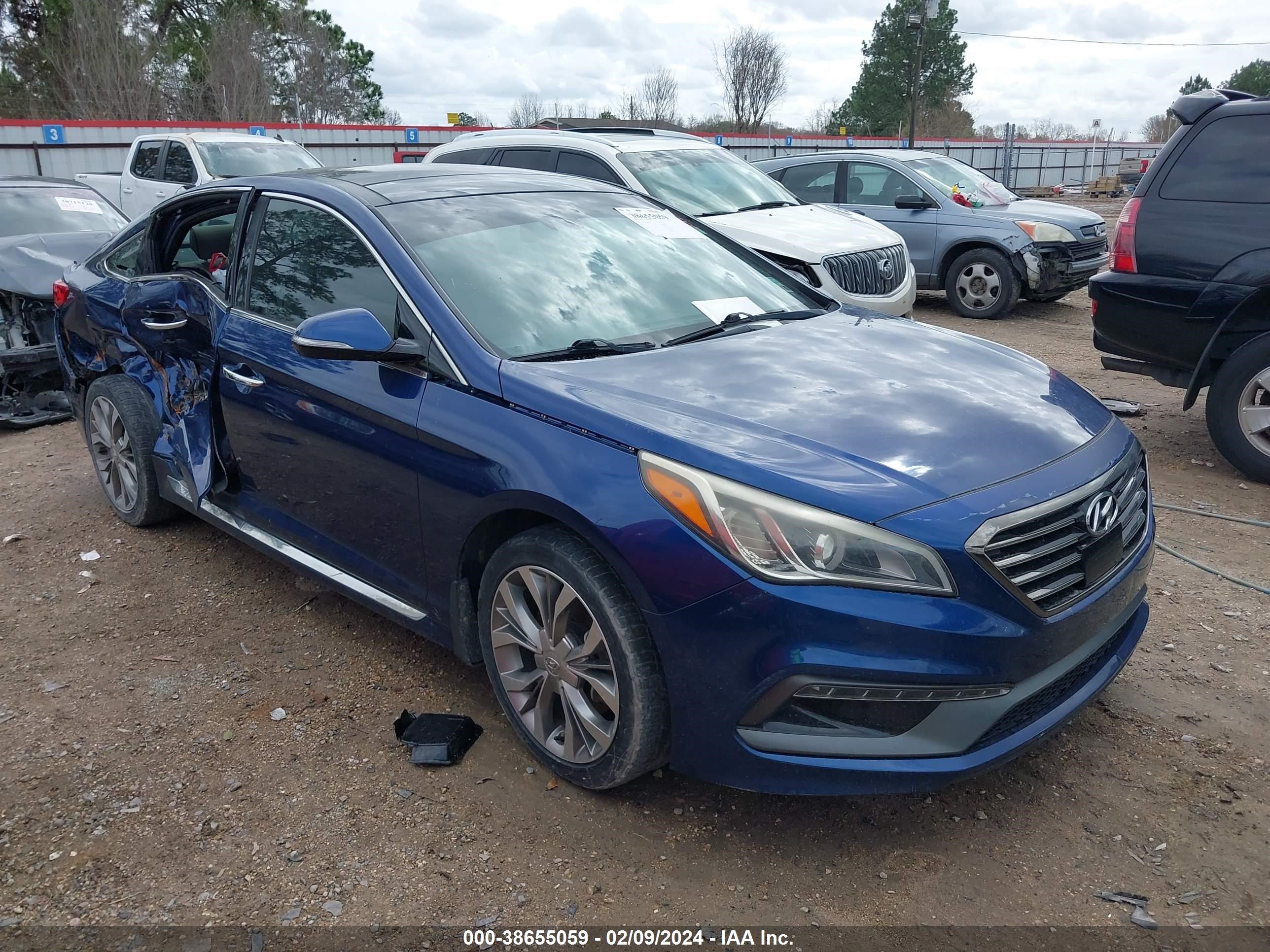 HYUNDAI SONATA 2015 5npe34ab2fh210986