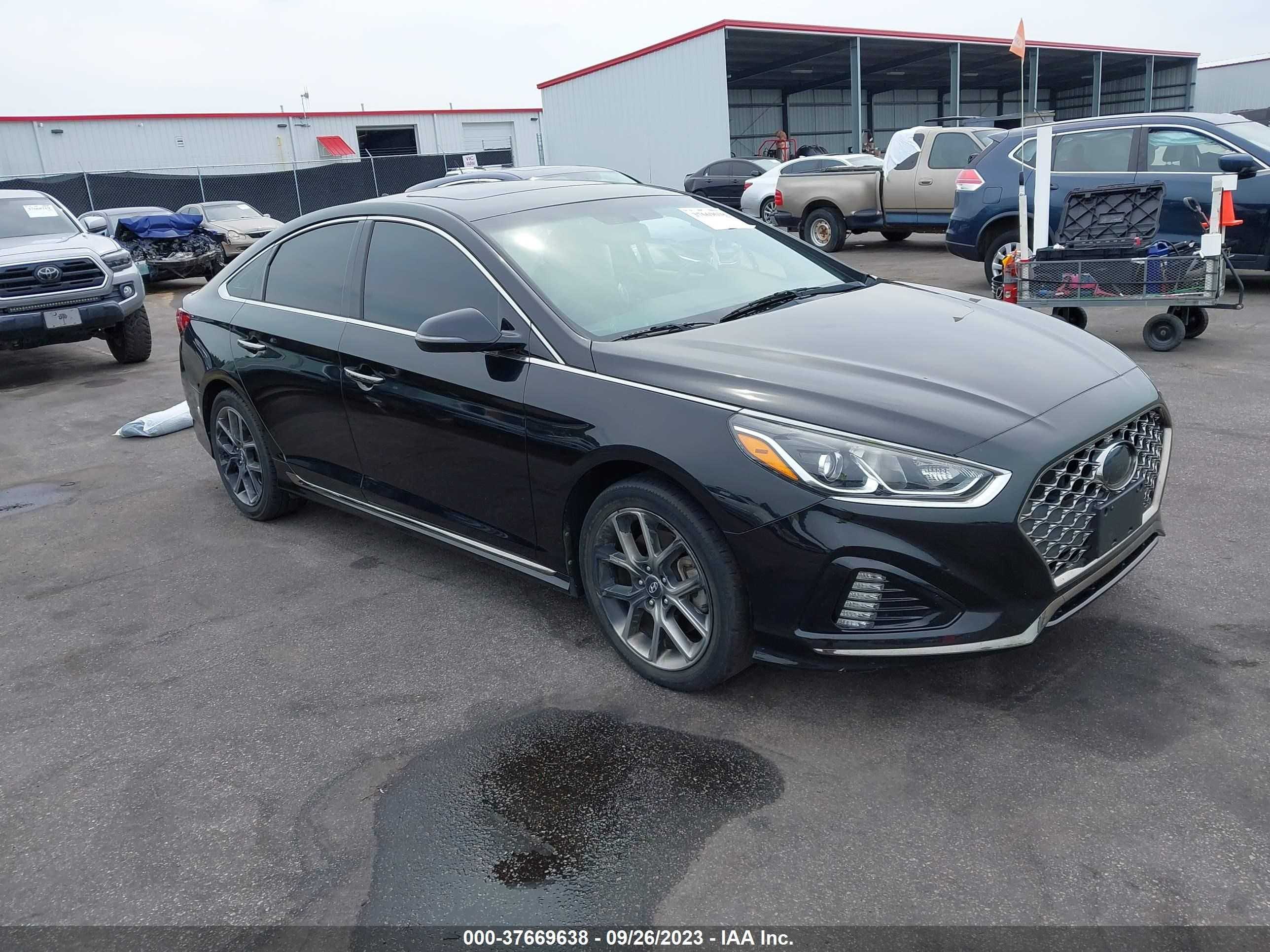 HYUNDAI SONATA 2018 5npe34ab2jh616002