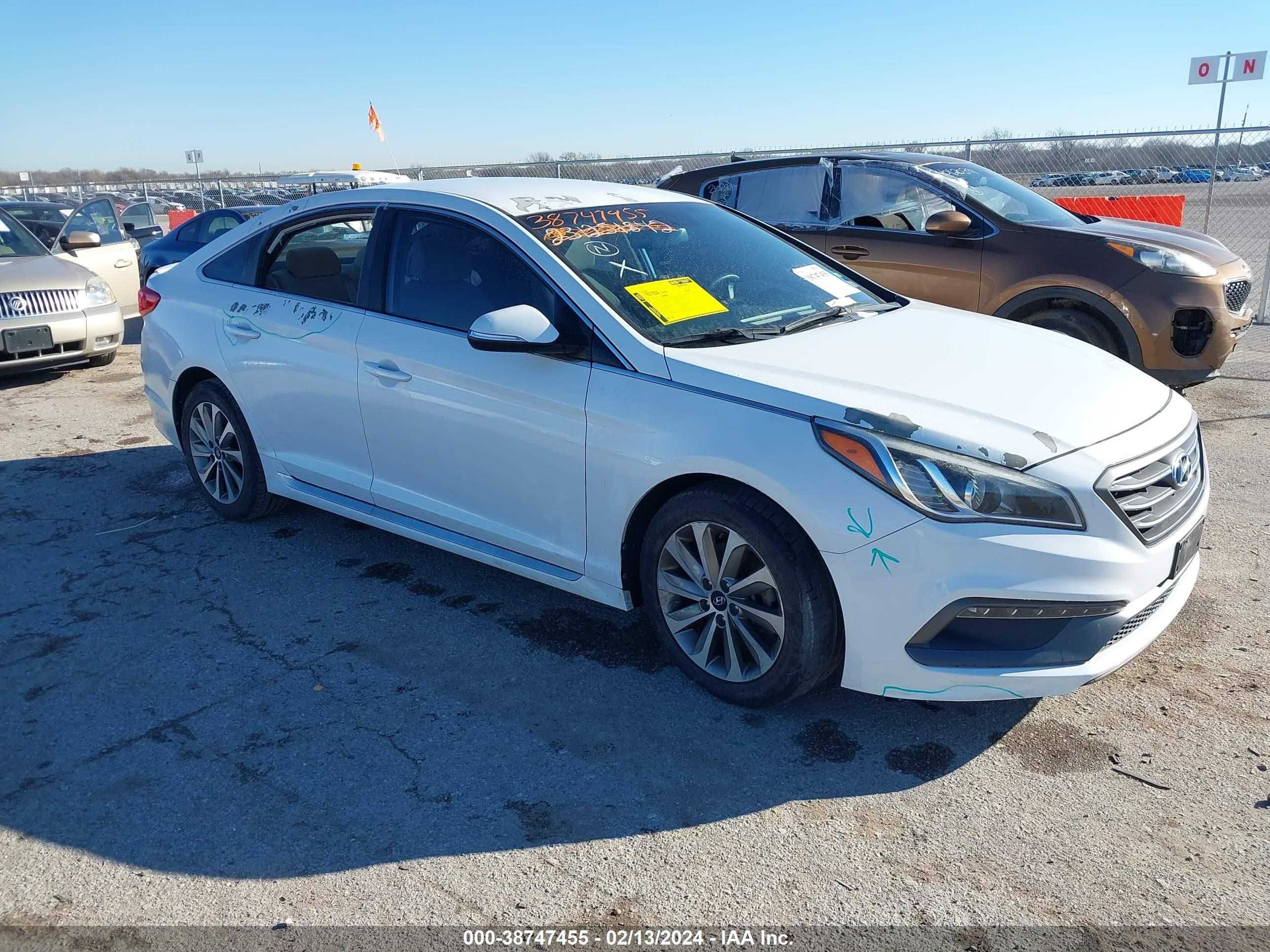 HYUNDAI SONATA 2016 5npe34af1gh262212