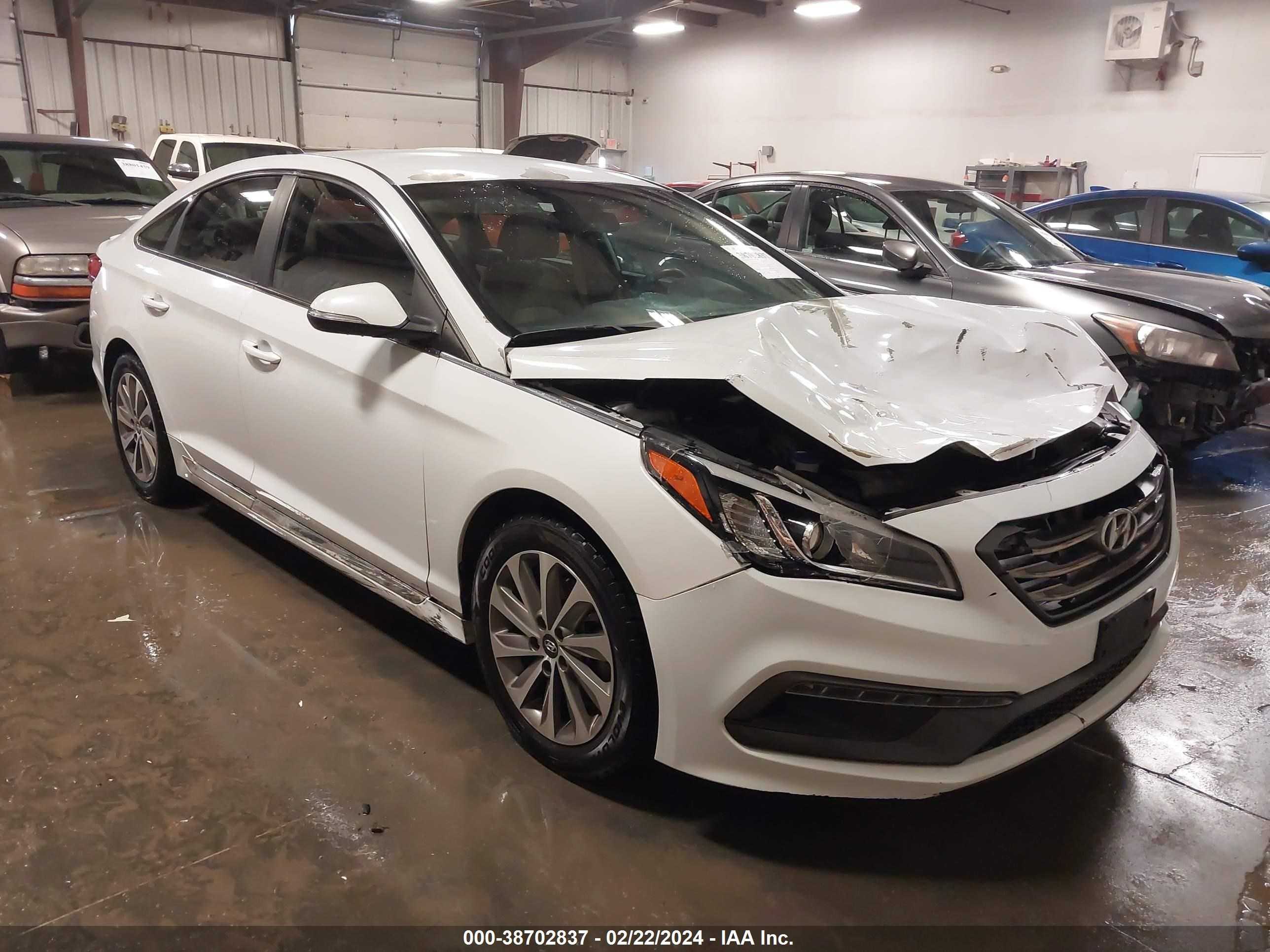 HYUNDAI SONATA 2015 5npe34af2fh107960