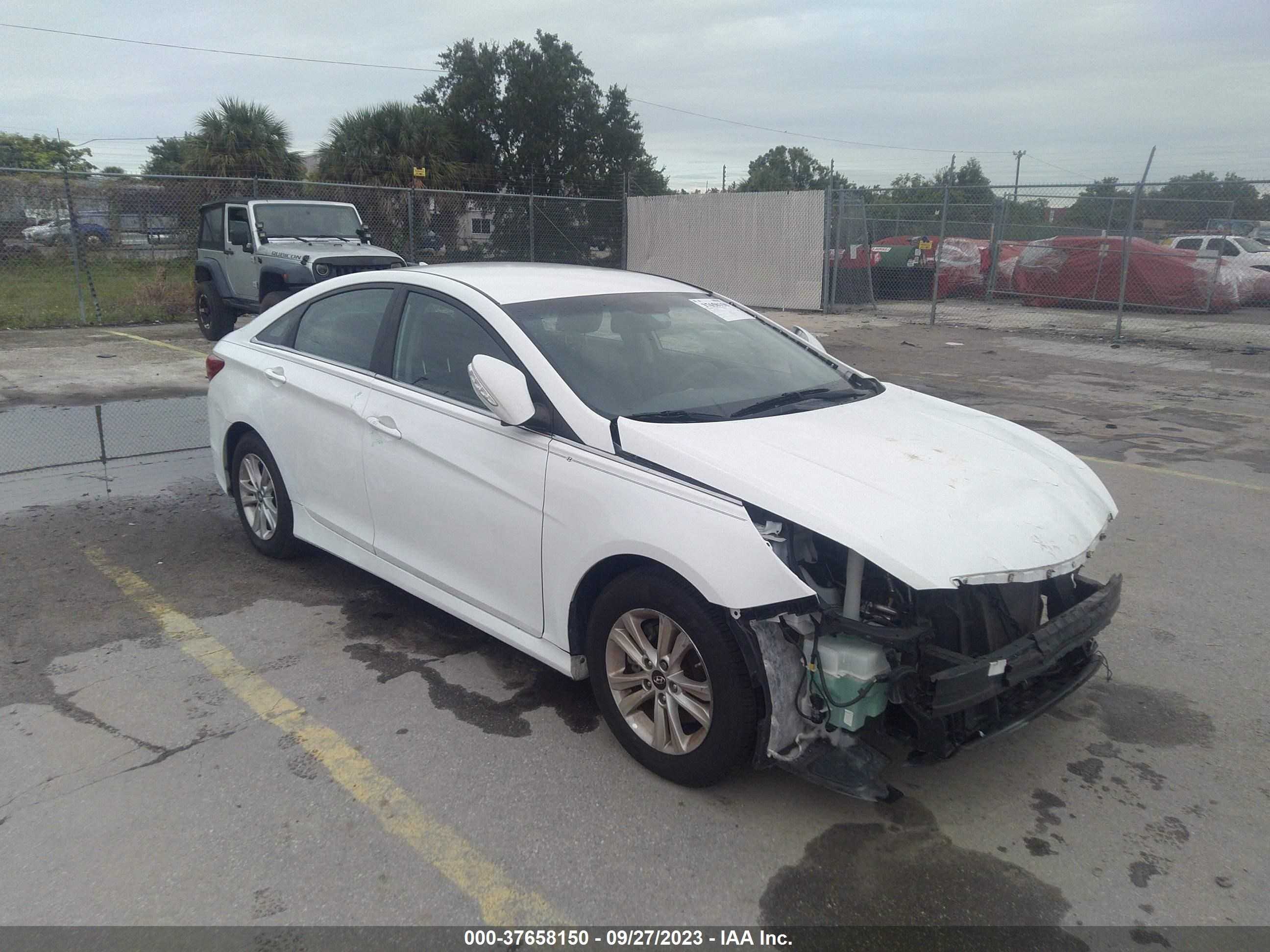 HYUNDAI SONATA 2014 5npeb4ac5eh881711